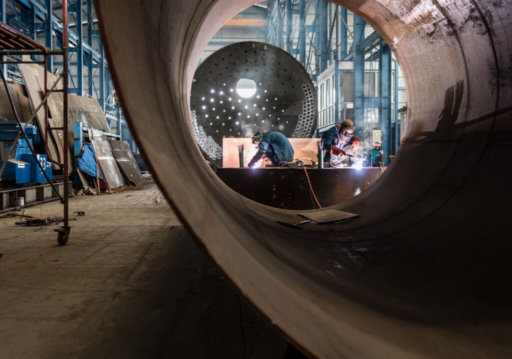 製缶 配管各種溶接 機械器具設置工事 鋼構造物工事 機械設備製作 据付工事 管工事 建設 三重県 鈴鹿市